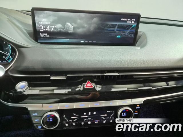 Genesis G80 2022 — photo 17