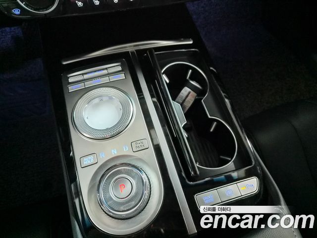 Genesis G80 2022 — photo 19