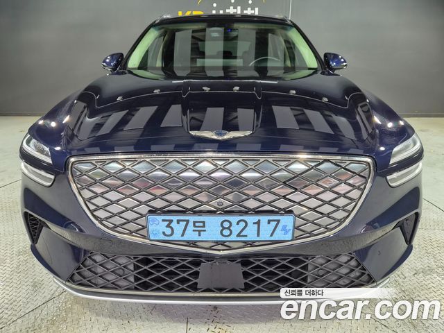 Genesis GV70 2022 — photo 1