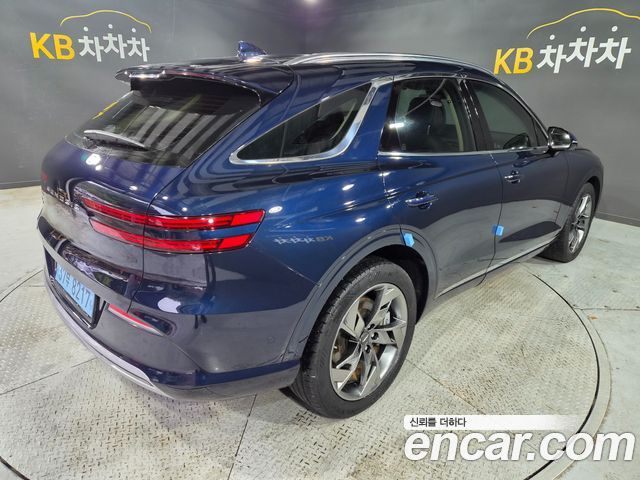 Genesis GV70 2022 — photo 6
