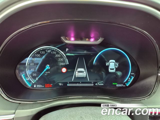 Genesis GV70 2022 — photo 16