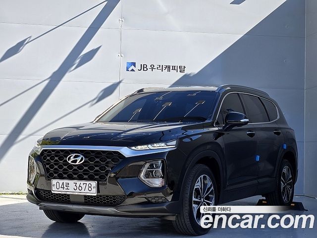 Hyundai Santafe 2019 — photo 1