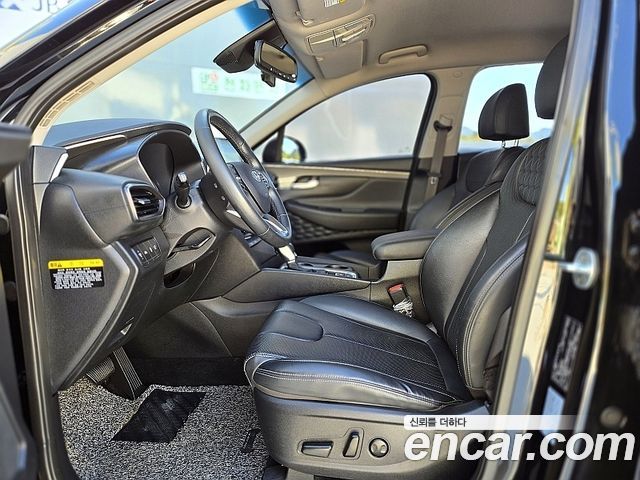 Hyundai Santafe 2019 — photo 17