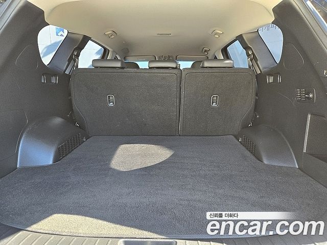 Hyundai Santafe 2019 — photo 19