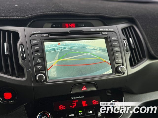 Kia Sportage 2013 — photo 16