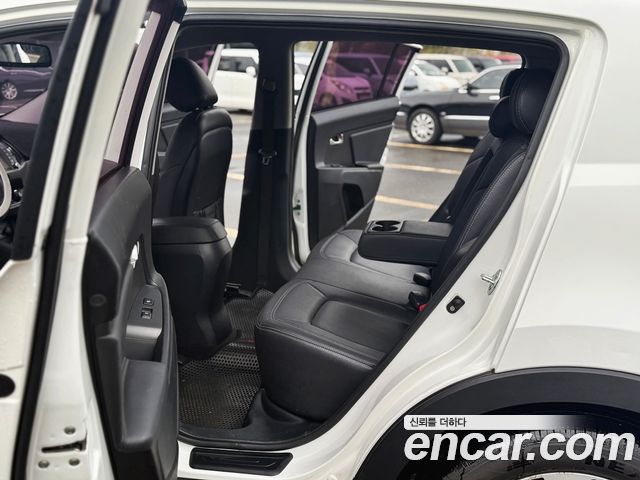Kia Sportage 2013 — photo 19