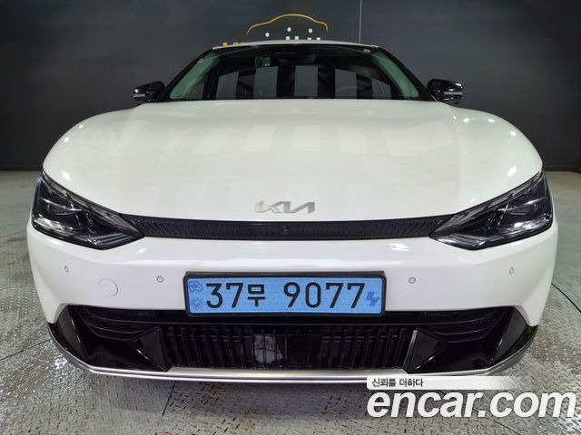 Kia EV6 2022 — photo 1