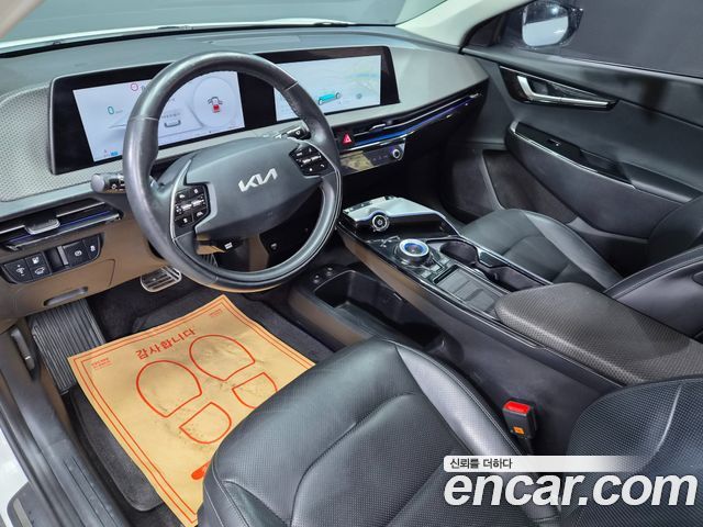 Kia EV6 2022 — photo 10