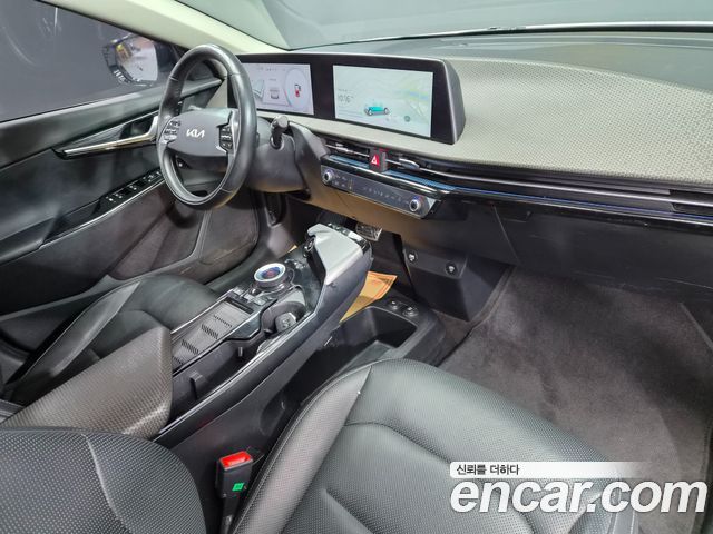 Kia EV6 2022 — photo 12
