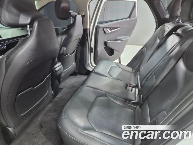 Kia EV6 2022 — photo 13