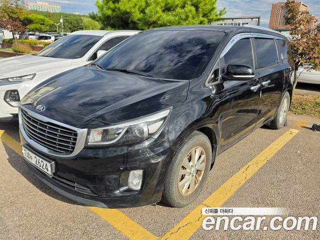 Kia Canival 2016 — photo 2