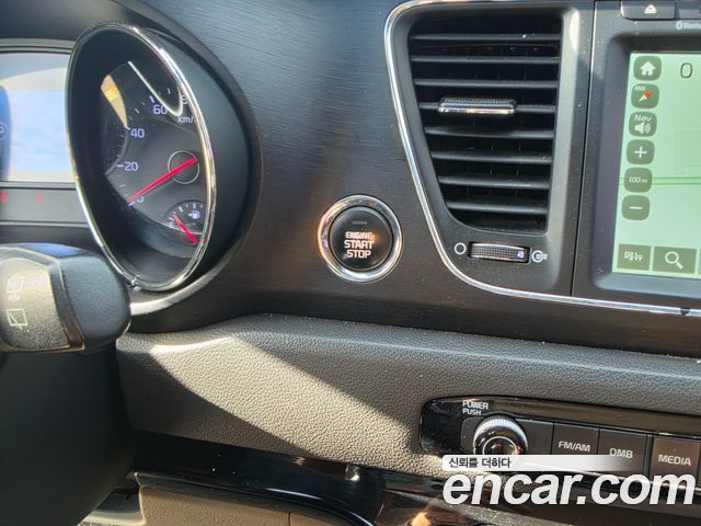 Kia Canival 2016 — photo 7
