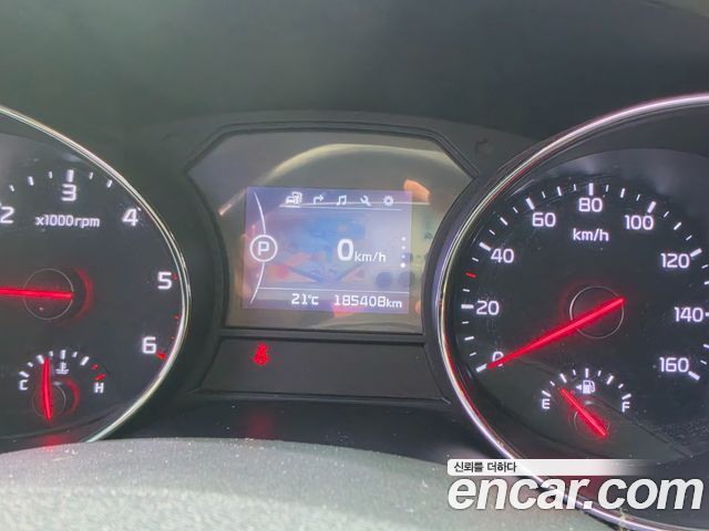 Kia Canival 2016 — photo 15