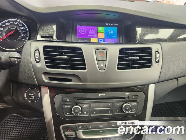 Renault Korea SM5  2014 — photo 11