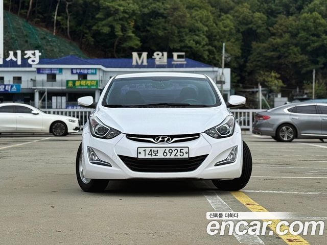 Hyundai AVANTE 2014 — photo 1