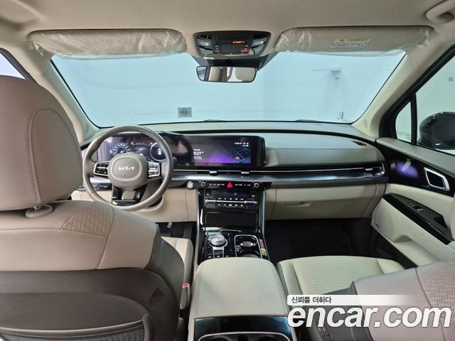 Kia Canival 2023 — photo 7