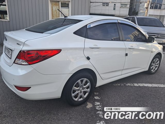 Hyundai Accent 2015 — photo 5