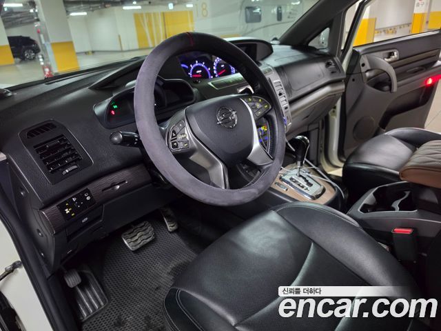 KG Mobility KORANDO 2017 — photo 14