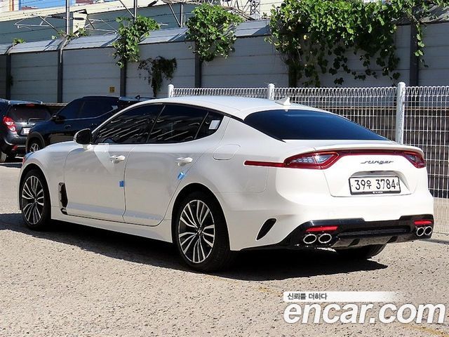 Kia Stinger 2019 — photo 3
