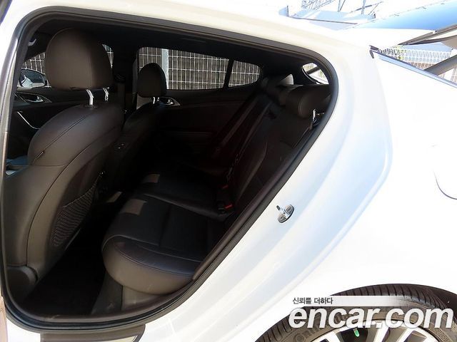 Kia Stinger 2019 — photo 6