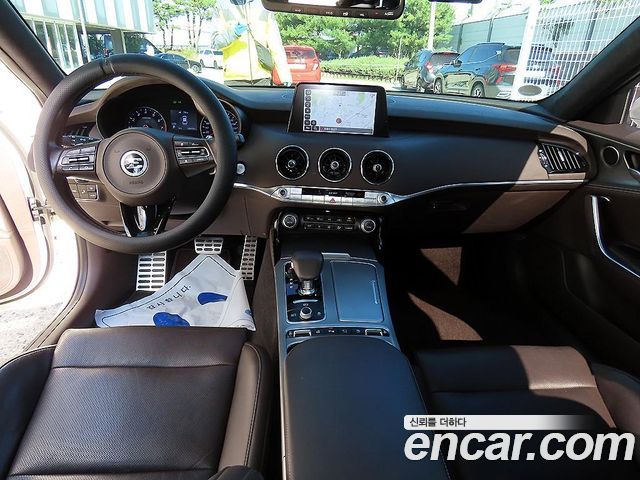 Kia Stinger 2019 — photo 7