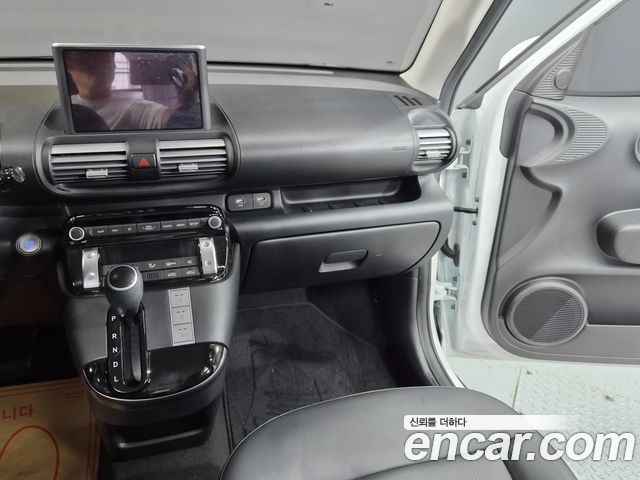 Hyundai Casper 2024 — photo 11