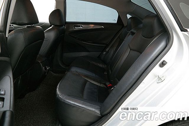 Hyundai Sonata 2012 — photo 7