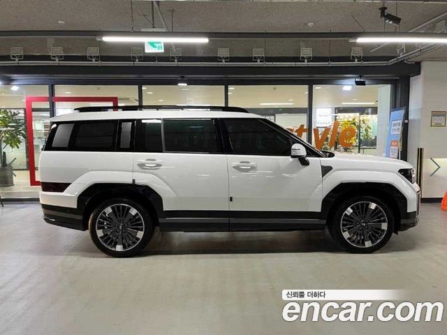 Hyundai Santafe 2025 — photo 3