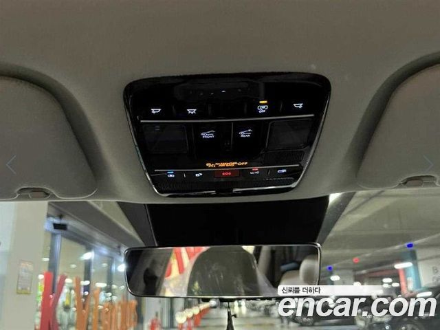 Hyundai Santafe 2025 — photo 10