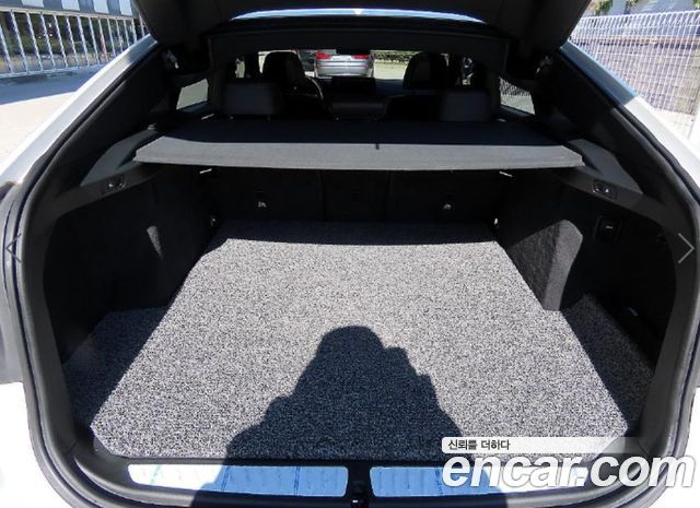 BMW Gran Turismo 2021 — photo 16