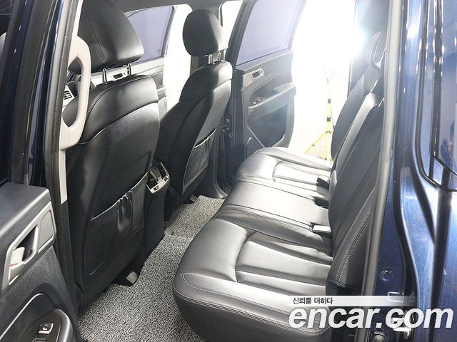 KG Mobility Rexton 2019 — photo 16