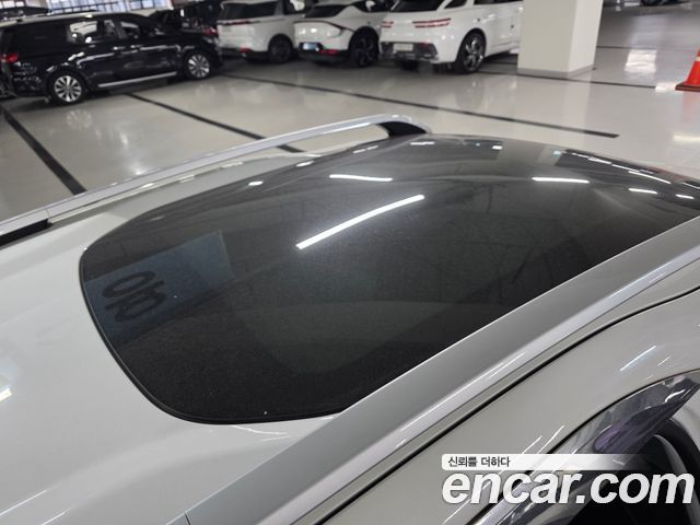Peugeot 2008 2016 — photo 10