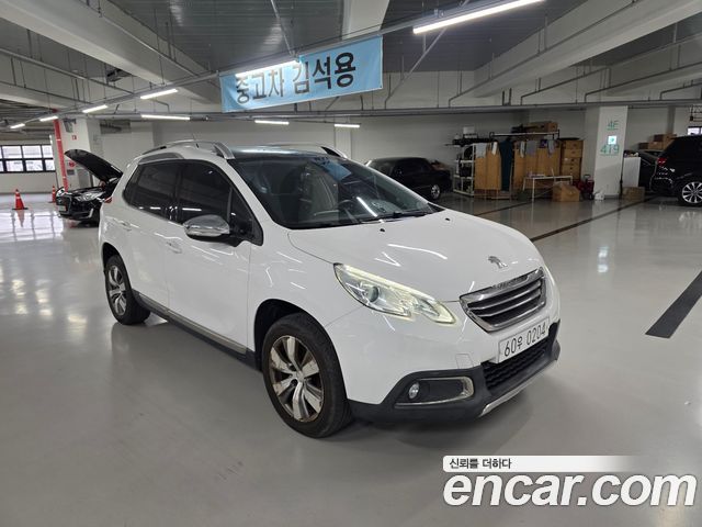Peugeot 2008 2016 — photo 19