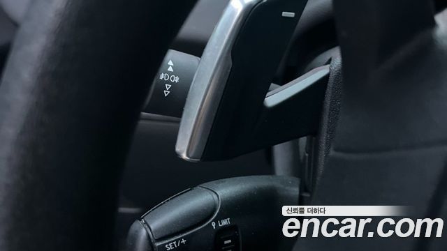 Peugeot 208 2015 — photo 14