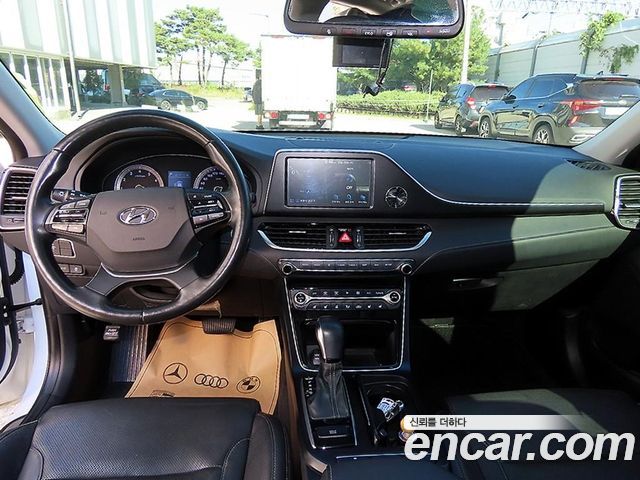 Hyundai Grandeur 2019 — photo 7