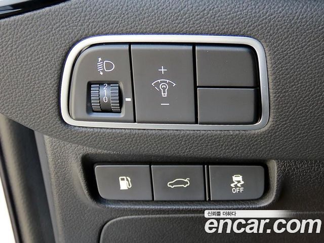 Hyundai Grandeur 2019 — photo 12