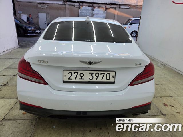 Genesis G70 2018 — photo 3