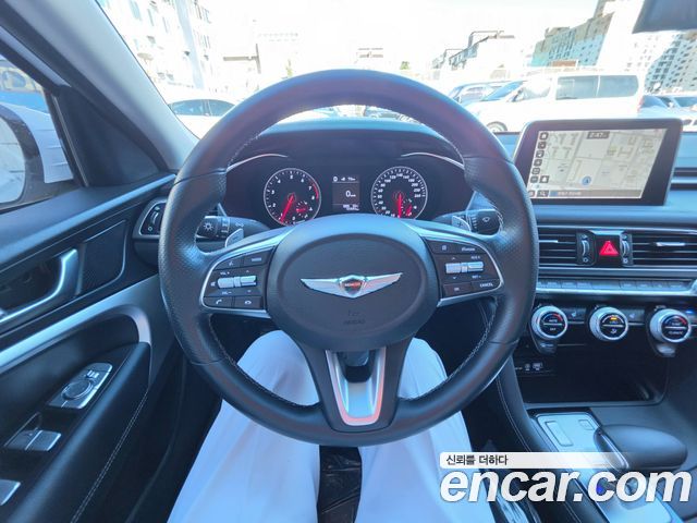 Genesis G70 2018 — photo 12