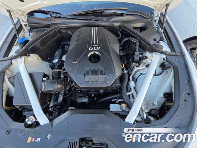 Genesis G70 2018 — photo 17