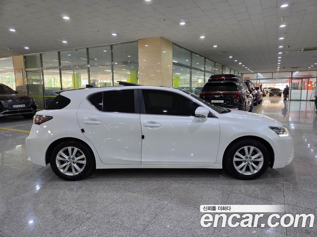 Lexus CT200h 2015 — photo 5