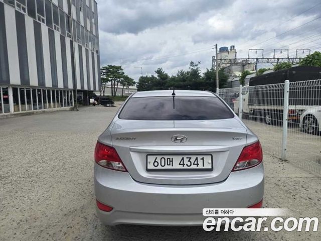 Hyundai Accent 2016 — photo 5