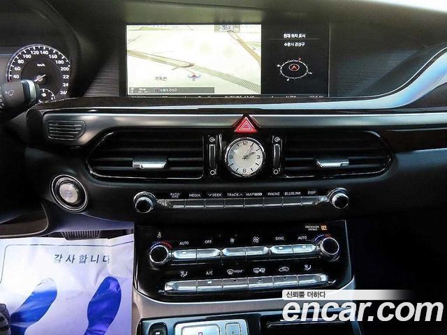 Genesis EQ900 2016 — photo 11