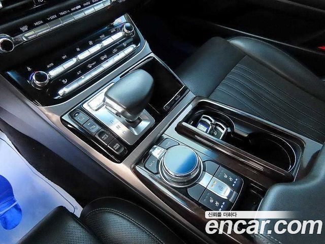 Genesis EQ900 2016 — photo 13