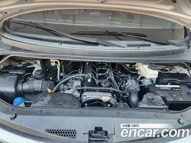 Hyundai Starex 2016 — photo 20