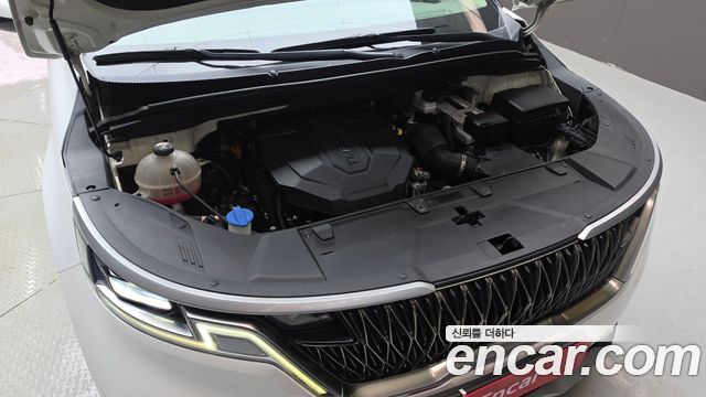 Kia Canival 2022 — photo 6