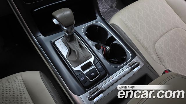 Kia Canival 2022 — photo 12