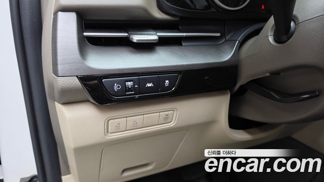 Kia Canival 2022 — photo 27