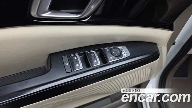 Kia Canival 2022 — photo 29