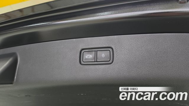 Genesis GV80 2022 — photo 25