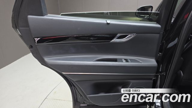 Genesis GV80 2022 — photo 15